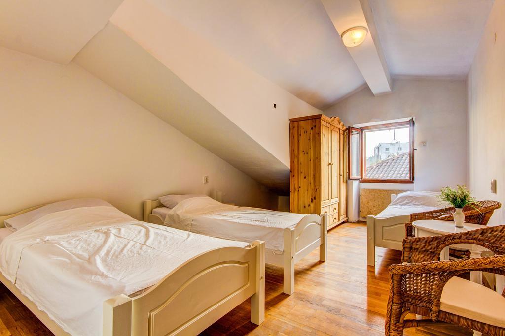 Guesthouse Natalija بولا الغرفة الصورة